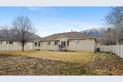 551 N 900 E, Orem, UT 84097 - Photo 29