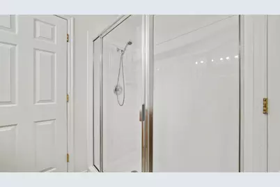 551 N 900 E, Orem, UT 84097 - Photo 19