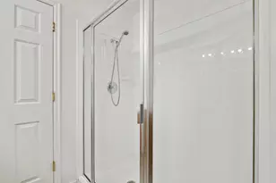 551 N 900 E, Orem, UT 84097 - Photo 19