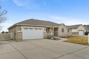 551 N 900 E, Orem, UT 84097 - Photo 3