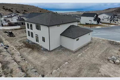 3605 E Lakota Dr #602, Eagle Mountain, UT 84005 - Photo 3