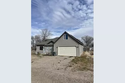 315 S Clark St, Green River, UT 84525 - Photo 1
