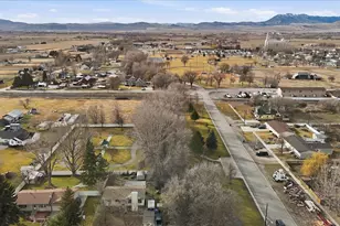 9 S 200 W, Smithfield, UT 84335 - Photo 53