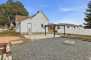 9 S 200 W, Smithfield, UT 84335 - Photo 31