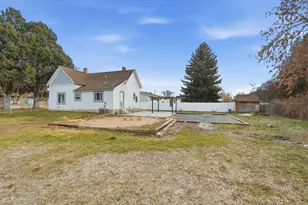 9 S 200 W, Smithfield, UT 84335 - Photo 33