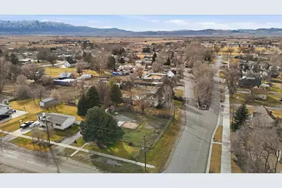 9 S 200 W, Smithfield, UT 84335 - Photo 37