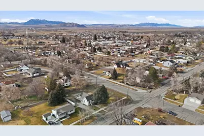 9 S 200 W, Smithfield, UT 84335 - Photo 43