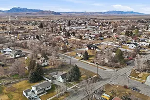 9 S 200 W, Smithfield, UT 84335 - Photo 43