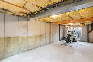 9943 S 3200 W, South Jordan, UT 84095 - Photo 35