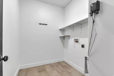 674 S Meade St, Mapleton, UT 84664 - Photo 27