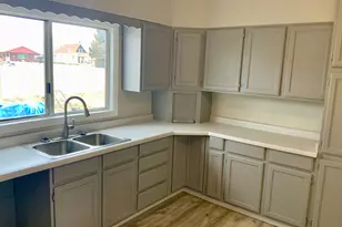 25 S 100 E, Redmond, UT 84652 - Photo 11