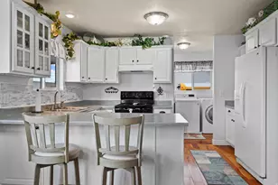 366 S 200 E, Mona, UT 84645 - Photo 9