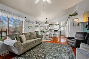 366 S 200 E, Mona, UT 84645 - Photo 7