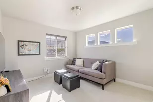 579 S 850 E, River Heights, UT 84321 - Photo 17