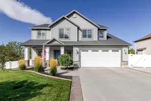 579 S 850 E, River Heights, UT 84321 - Photo 1