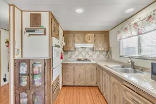 1733 W 3190 S, Salt Lake City, UT 84119 - Photo 7