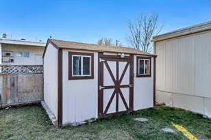 1733 W 3190 S, Salt Lake City, UT 84119 - Photo 23