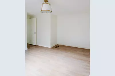 1054 W Wesley Powell, Saint George, UT 84790 - Photo 47