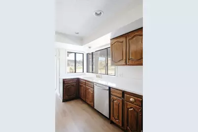 1054 W Wesley Powell, Saint George, UT 84790 - Photo 23