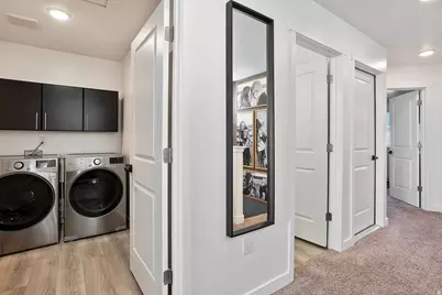 948 E Hercules Ct #179, Layton, UT 84040 - Photo 13