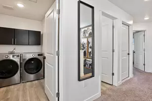 948 E Hercules Ct, Layton, UT 84040 - Photo 13