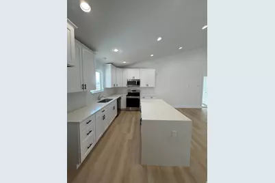 2317 E Marigold Dr #514, Eagle Mountain, UT 84005 - Photo 3