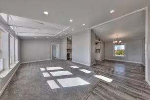 55 E Mt Peale Dr, Moab, UT 84532 - Photo 11