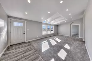 55 E Mt Peale Dr, Moab, UT 84532 - Photo 5