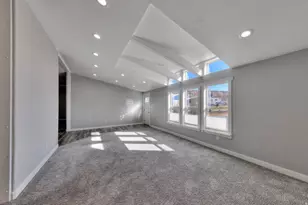 55 E Mt Peale Dr, Moab, UT 84532 - Photo 5