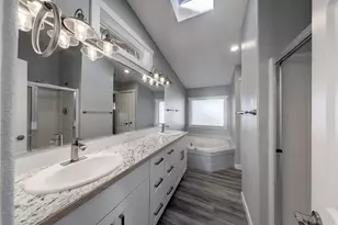 55 E Mt Peale Dr, Moab, UT 84532 - Photo 25