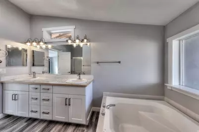 55 E Mount Peale Dr, Moab, UT 84532 - Photo 21