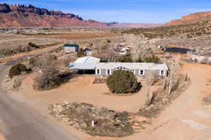 55 E Mt Peale Dr, Moab, UT 84532 - Photo 1