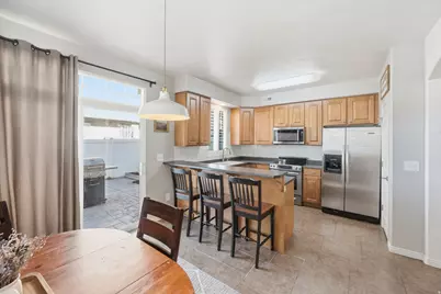 1138 N Kensington Dr, North Salt Lake, UT 84054 - Photo 23