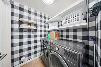 1138 N Kensington Dr, North Salt Lake, UT 84054 - Photo 9