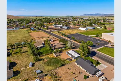 496 S 200 E, Enterprise, UT 84725 - Photo 27