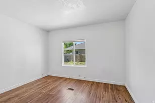 496 S 200 E, Enterprise, UT 84725 - Photo 13