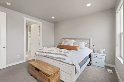 1325 E Desert Peak, Eagle Mountain, UT 84005 - Photo 21