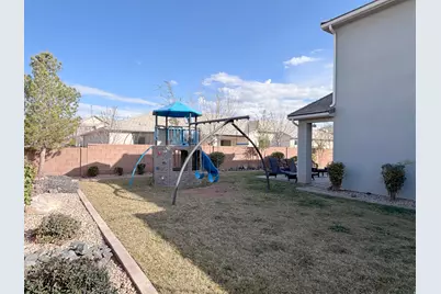 429 E Treasure Rd, Washington, UT 84780 - Photo 31