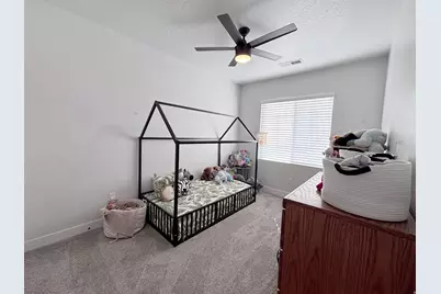 429 E Treasure Rd, Washington, UT 84780 - Photo 19