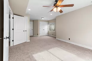 12472 S Freedom Hill Way, Herriman, UT 84096 - Photo 35
