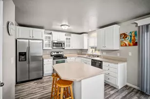 4169 N Pilgrims Circle, Lehi, UT 84048 - Photo 11