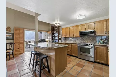 904 W Schneitter Cir, Midway, UT 84049 - Photo 9