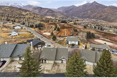 904 W Schneitter Cir, Midway, UT 84049 - Photo 5