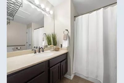 214 W Crescent View Ln N #109, Tooele, UT 84074 - Photo 9