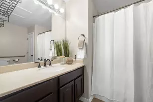 214 W Crescent View Ln N, Tooele, UT 84074 - Photo 9