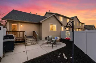 214 W Crescent View Ln N, Tooele, UT 84074 - Photo 13