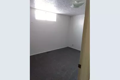 431 E 100 S, Hyrum, UT 84319 - Photo 5