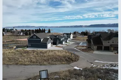 697 N Lochwood Dr #90, Garden City, UT 84028 - Photo 9