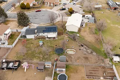 1167 W 2100 N, Clinton, UT 84015 - Photo 31