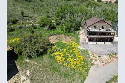 697 N Lochwood Dr, Garden City, UT 84028 - Photo 9